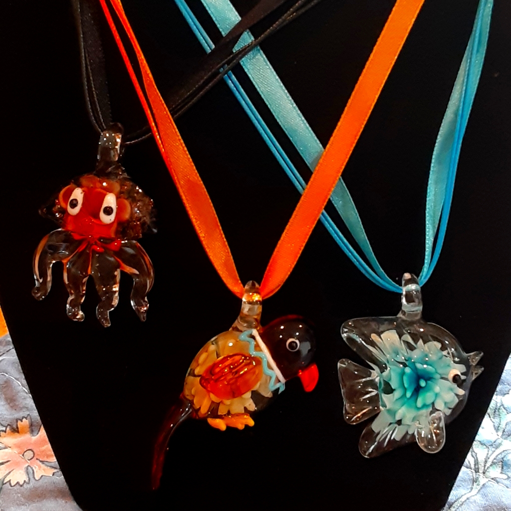 Murano Glass Style Animal Themed Pendants 18$